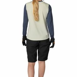 Flylow Gear Honey Henley Women's 15 Flylow Gear Honey Henley Women's