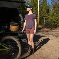 Flylow Gear Peace Bear T 7 Flylow Gear Peace Bear T