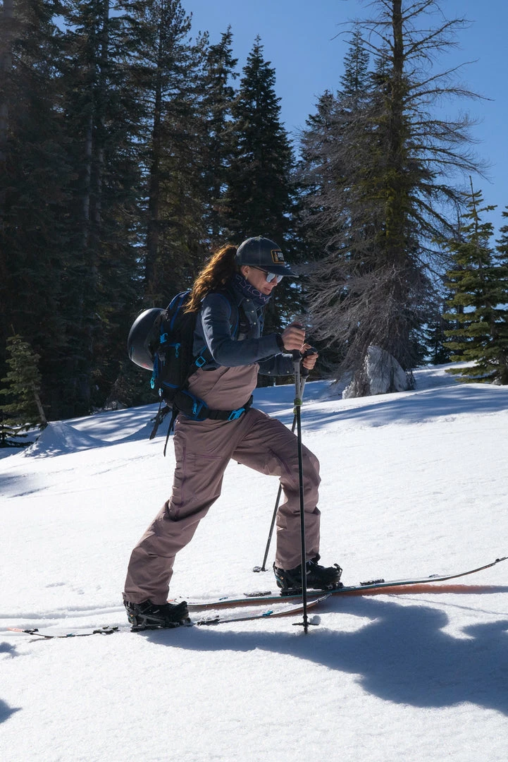 Flylow Gear Up To 65% Off Moxie Bib 10 Flylow Gear Up To 65% Off Moxie Bib